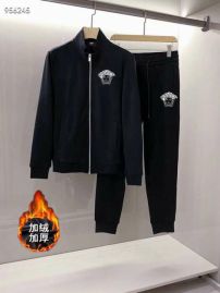 Picture of Versace SweatSuits _SKUVersaceM-4XLkdtn7930297